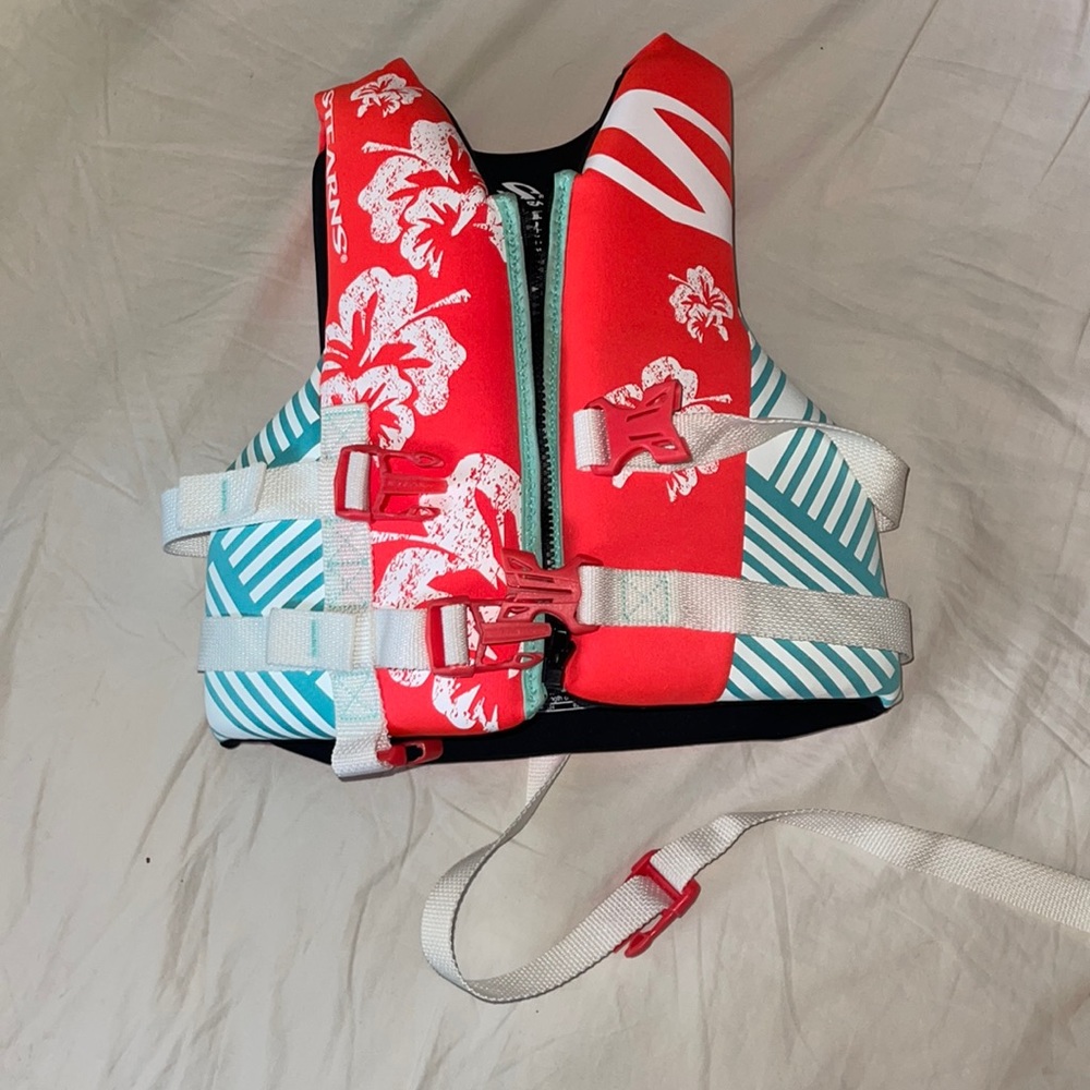 Child life jacket